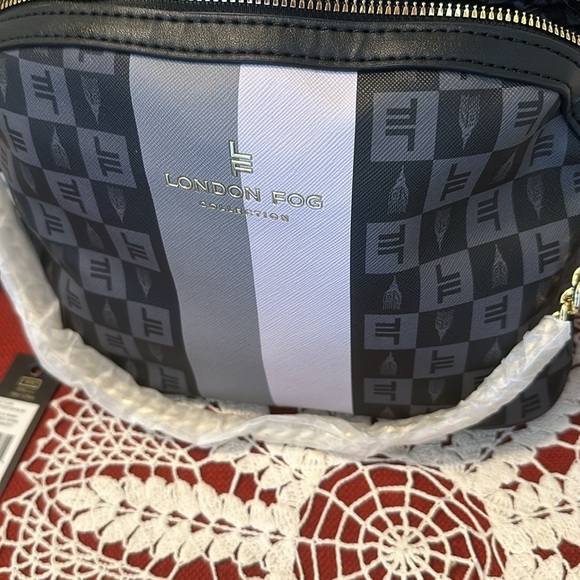 NWT London Fog handbag. Crossbody or shoulder.  Price firm - Picture 9 of 11